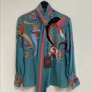 ETRO NWT 100% Silk turquoise Blouse “start dreaming and dancing” size 38 Small